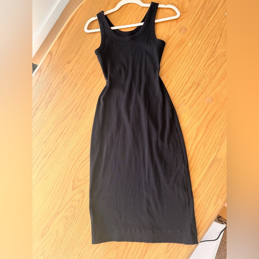 Everlane Black Sleeveless Sheath Maxi Dress